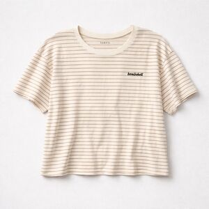 110 Torrid 2 2X Cream and Brown Bombshell Striped Tee With 1 Callout